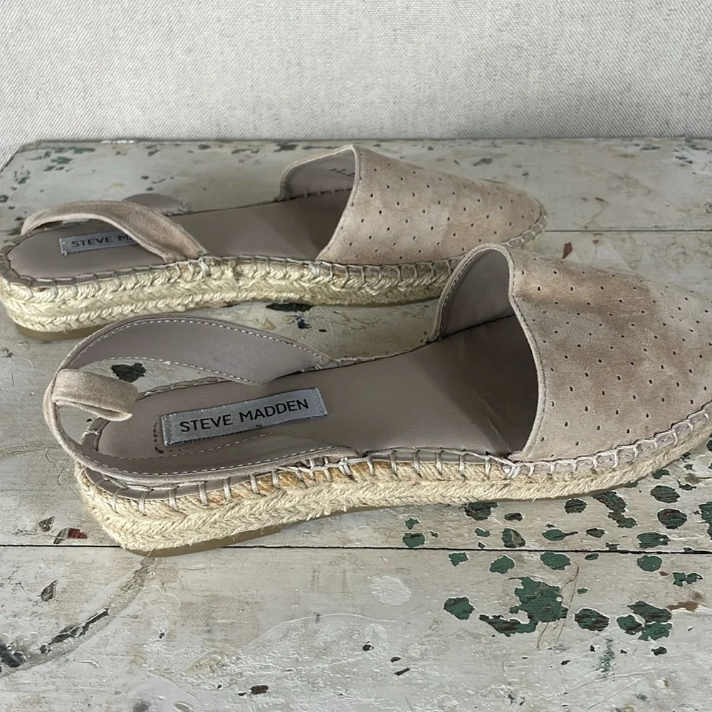 Steve Madden > Beige Sling Back Espadrille Sandals 9.5